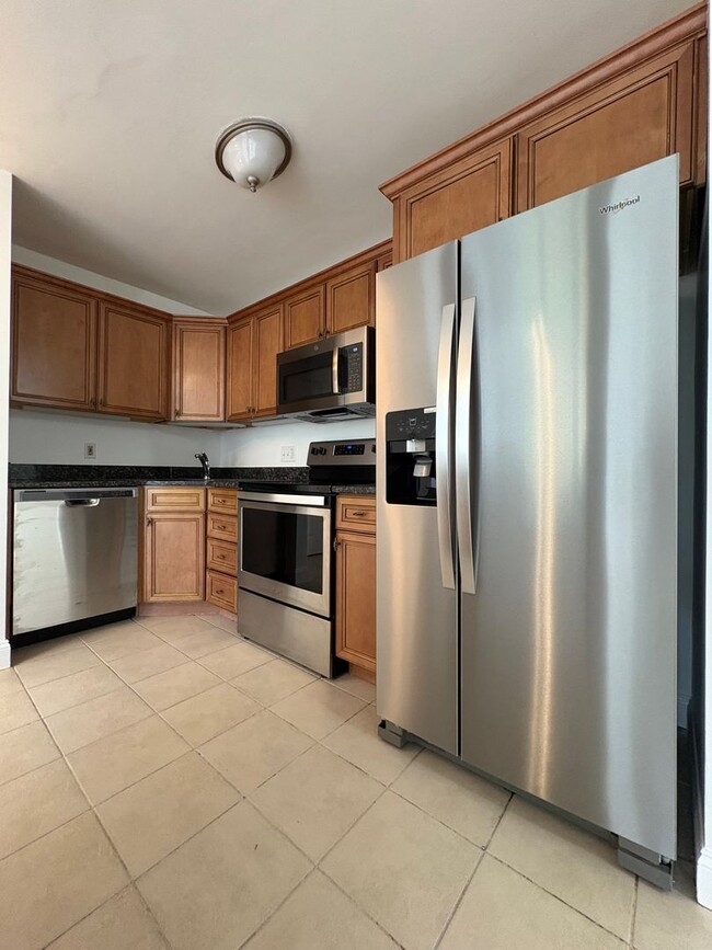 Photo - Completely updated 2 bed condo in desireab...