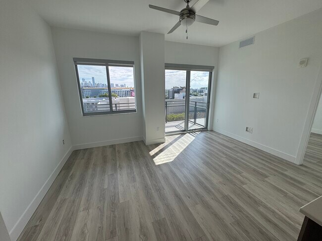 Photo - 120 NW 31st St Unit A2
