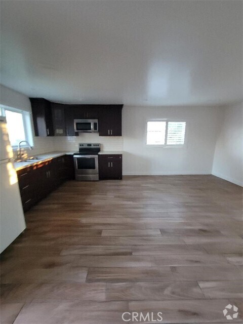 Building Photo - 205 N 18th St Rental