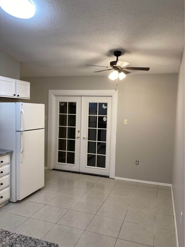 Photo - 30480 Fairway View Dr