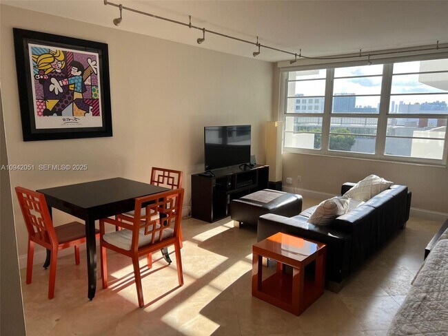 Photo - 100 Lincoln Rd Unidad 716