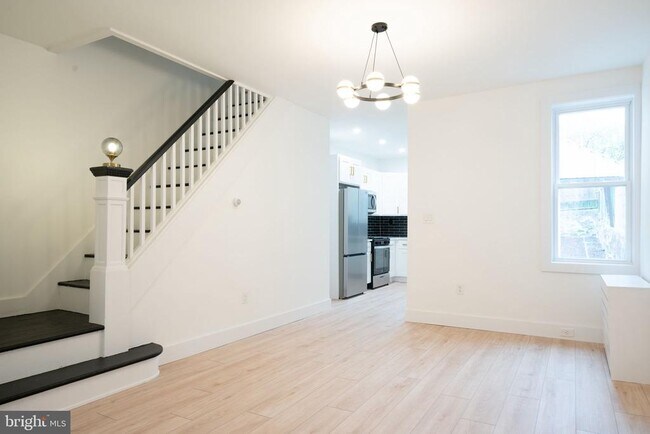 Photo - 170 Markle St