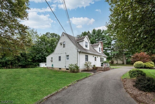 Photo - 1013 Kent Pl
