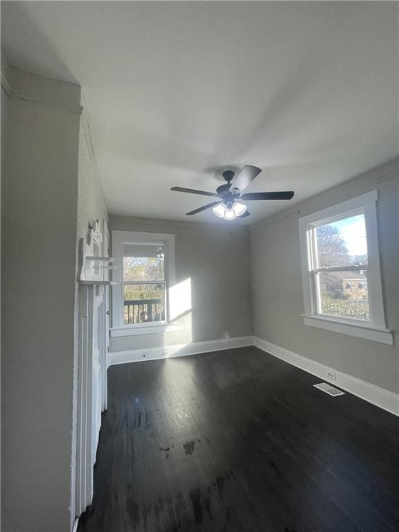 Photo - 346 Tazor St NW