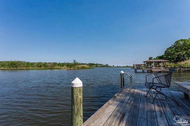 Photo - 2007 E Gadsden St Unit 102