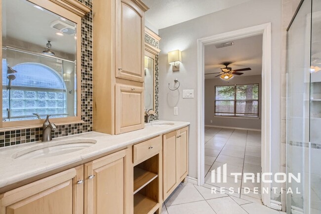 Photo - 6026 Elk Valley