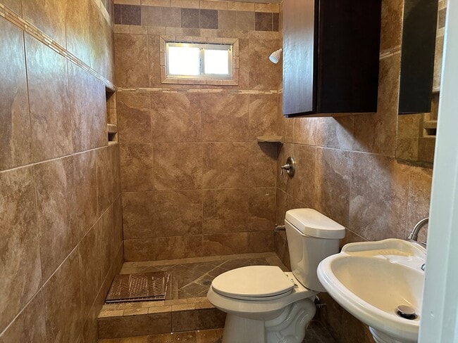 Photo - 1361 Daytona Dr