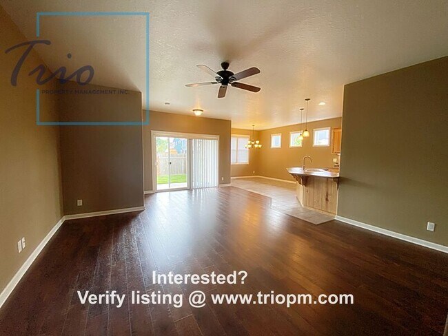 Photo - 1181 Veronica Ln