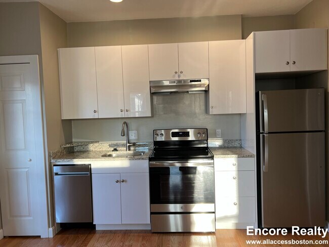 Photo - 1084 Dorchester Ave Unit 2