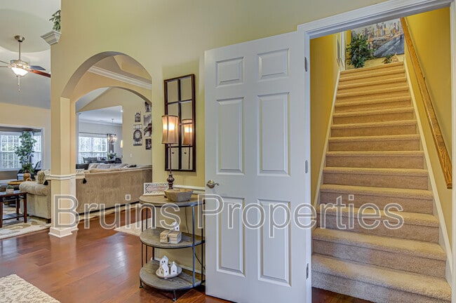 Photo - 4077 Cosway Ct