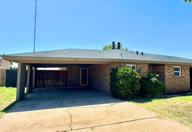 Building Photo - 7410 Avenue W Unit B