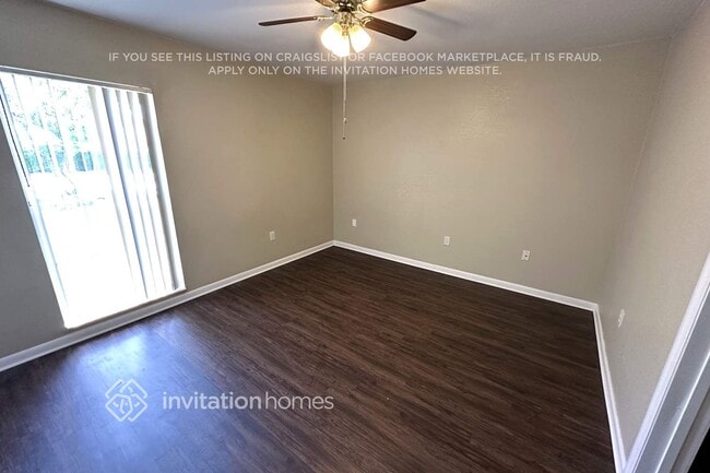614 W Windhorst Rd