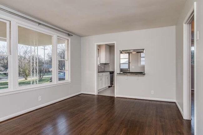 Photo - 1917 Berkshire Dr Unit Apt A