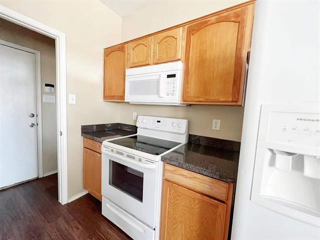 Photo - 10416 Phantom Hill Rd