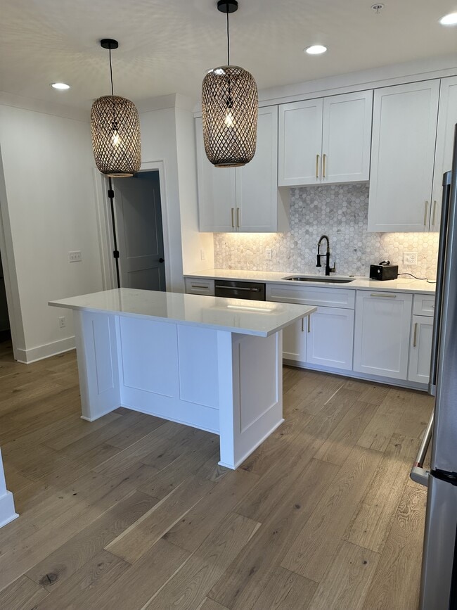 Photo - 815 Vickery Dr