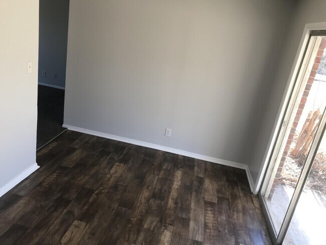 Photo - 25 Arapaho Dr