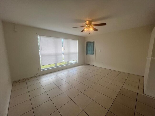 Photo - 21323 Meehan Ave