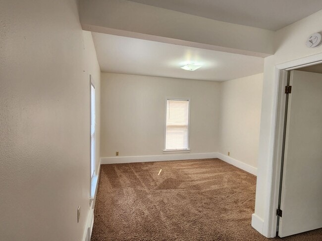 Photo - 14 S 3rd St E Unit 14 1/2 S. 3rd Street E.