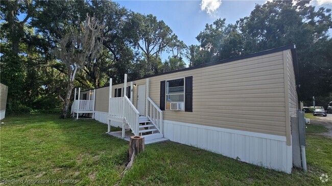 Building Photo - 5 Crawford Dr Rental