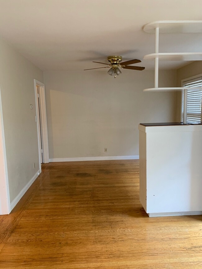 Photo - 472 Margarita Ave Unidad 472