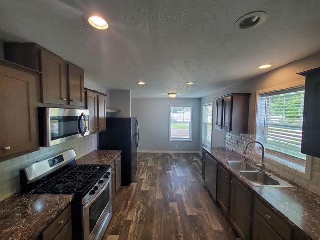 Photo - 11 Cardinal Hill Dr