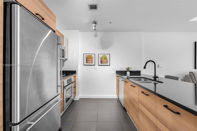 Photo - 3301 NE 1st Ave Unit H2813