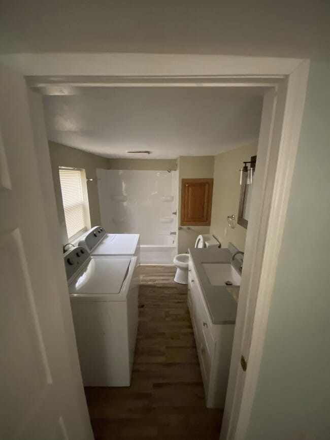 Photo - 1005 N Cherry St