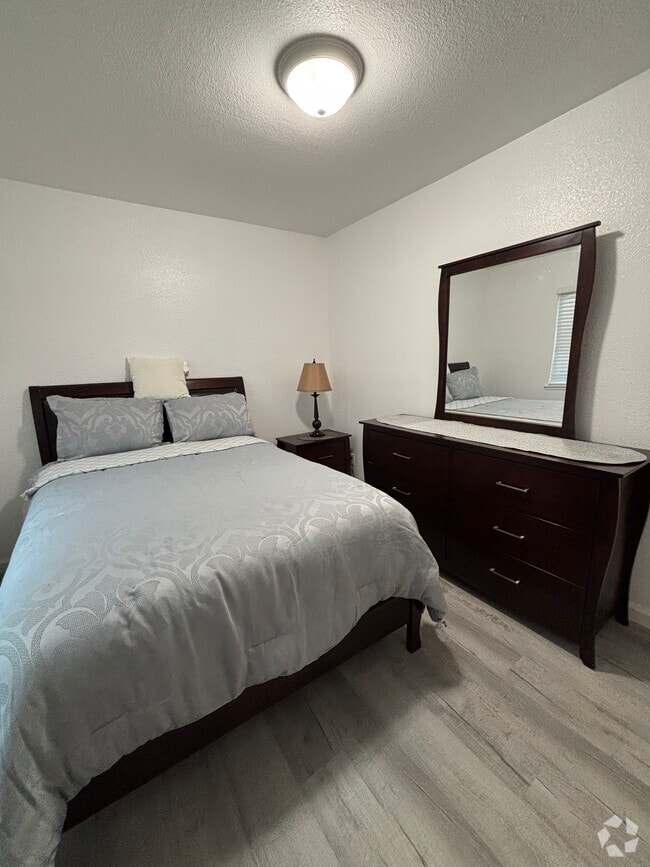 Building Photo - 1649 Mellowood St Unit ADU Rental