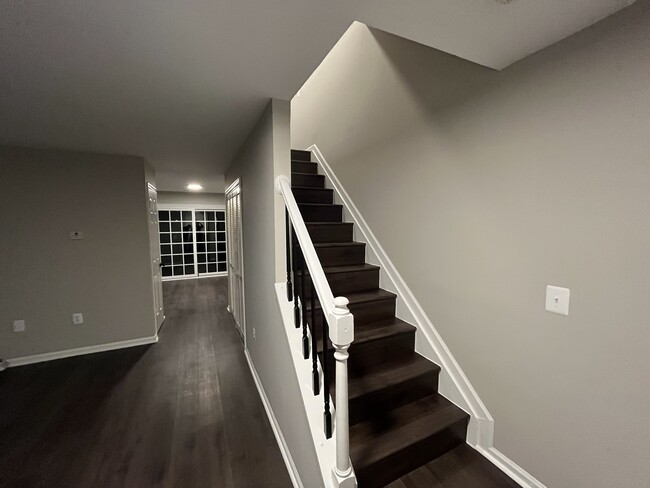 Photo - 6527 Old Carriage Ln