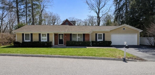 Building Photo - 10 Fairview Dr