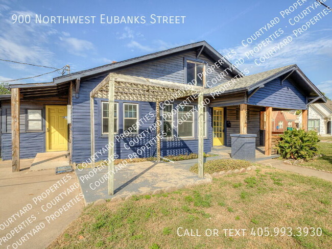 Photo - 900 NW Eubanks St