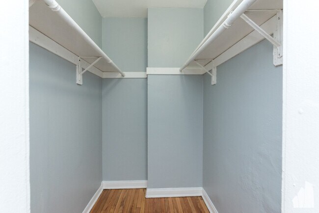 Photo - 4600 N Beacon St Unidad 4606-4B