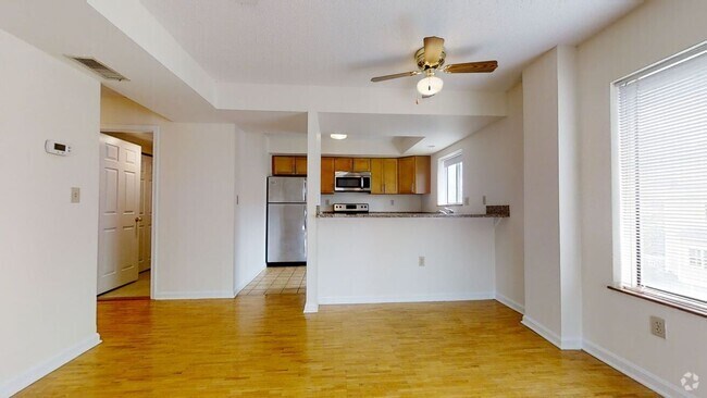 Building Photo - 315 Franklin St Rental