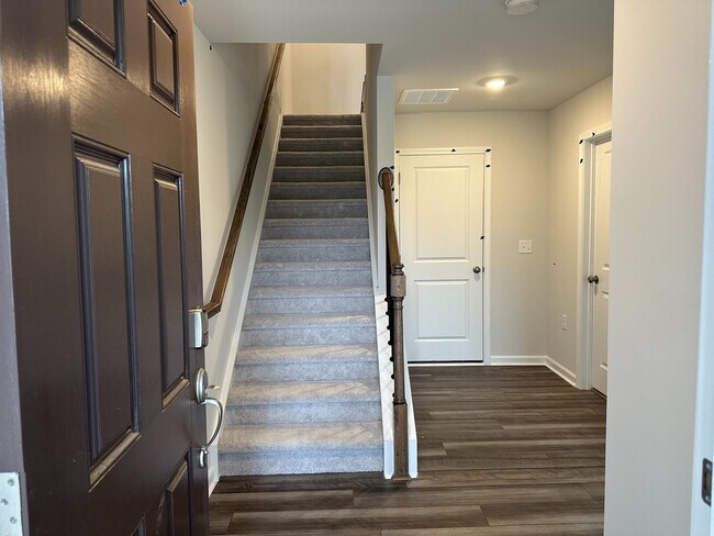 Photo - Room in Townhome on Kasota Ln