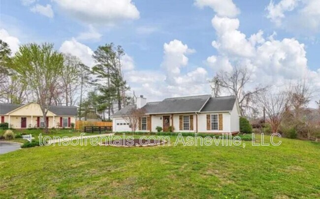 Photo - 108 Sandpiper Ct