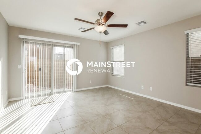 Photo - 3 Bedroom Pet-Friendly Home in Phoenix, AZ with Main Street Renewal
