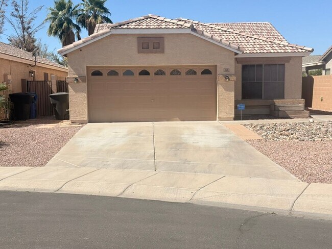 Photo - Pool Home Backing to Greenbelt | 3 Bed + Bonus Room | Open Layout