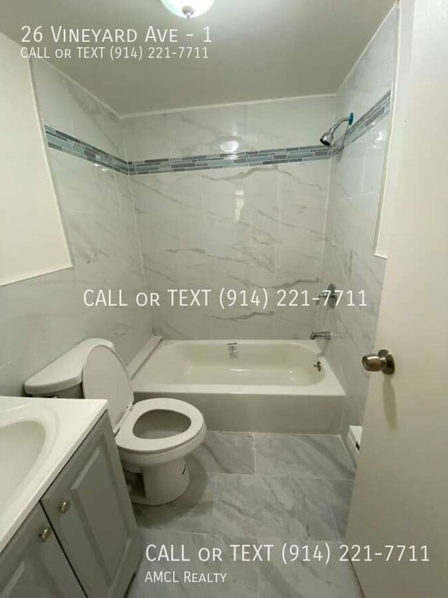 Photo - 26 Vineyard Ave Unit 1