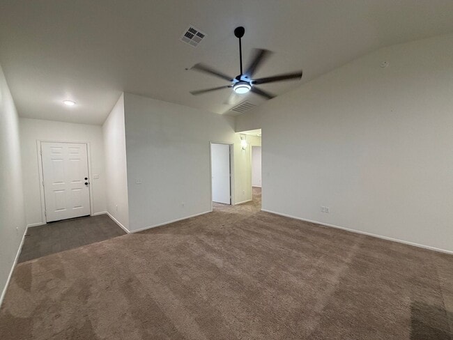 Photo - 3 BEDROOM HOME IN DESERT SKY!