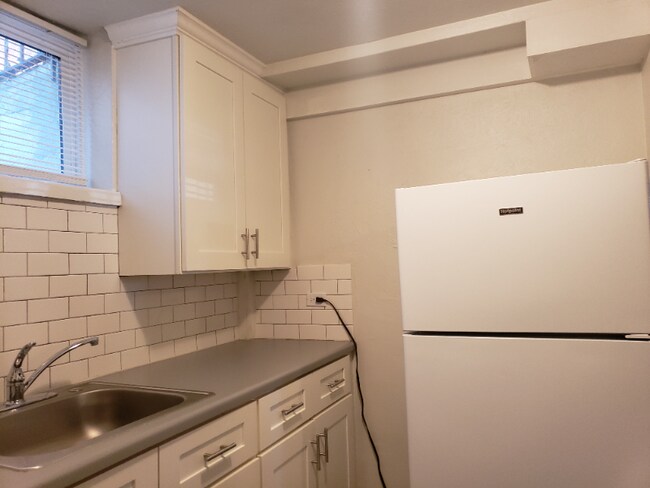 Photo - 2505 S University Blvd Apartment