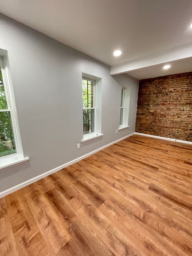 Photo - 106 Renwick St Unidad 3