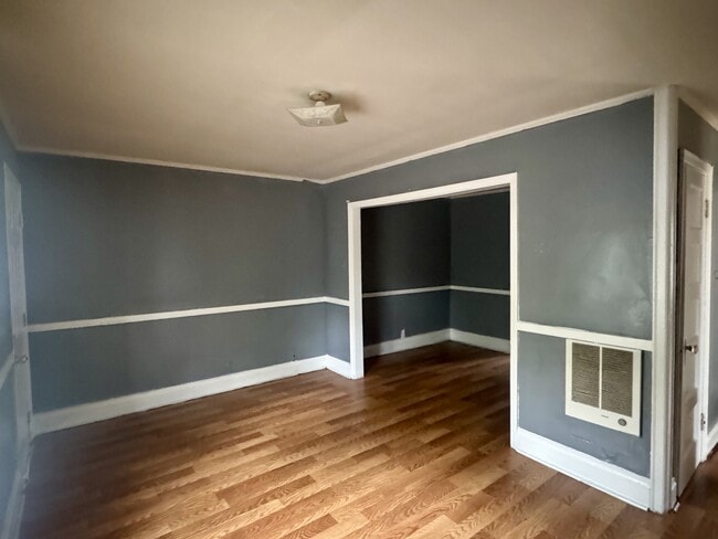 Photo - 108 Thurman Ave