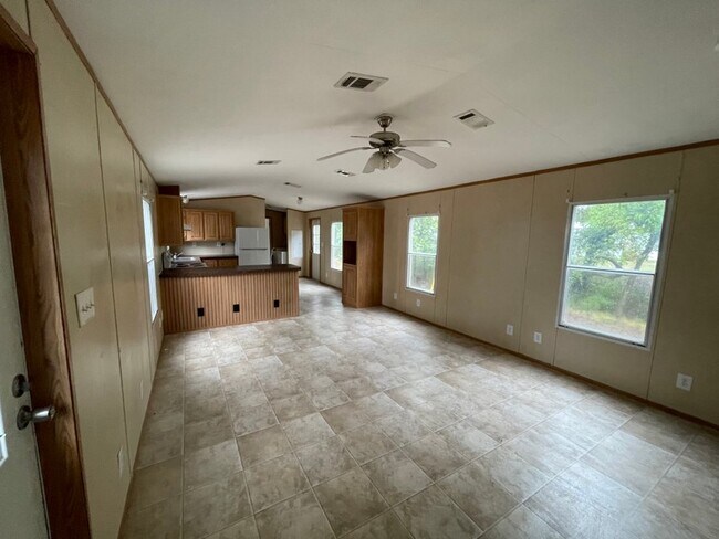 340 Live Oak Rd