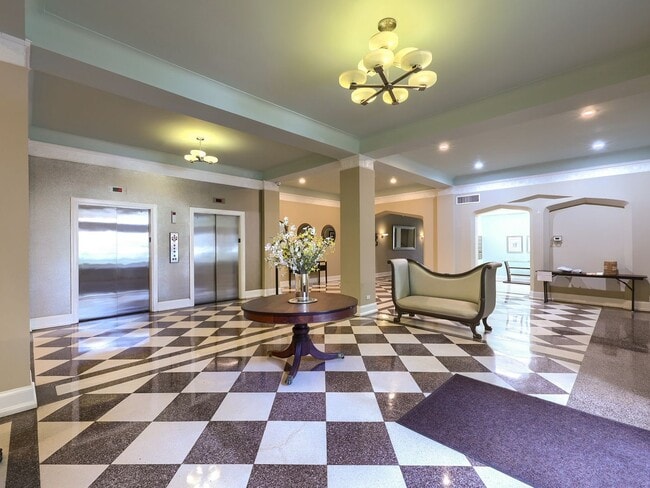 Photo - 1525 N Front St Unidad 1525 N Front St #214