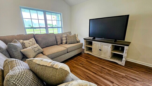 Photo - 178 Sitting Bull Dr