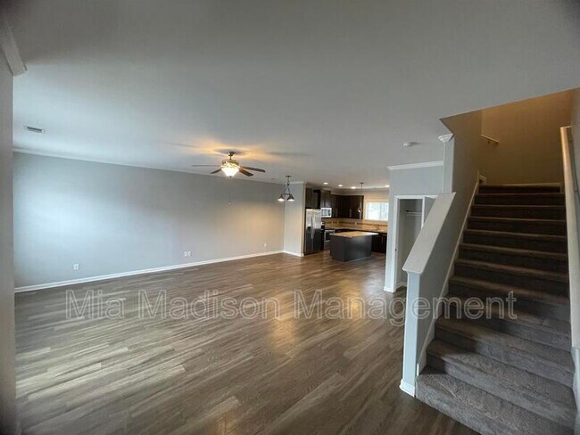 Photo - 115 Reese Way