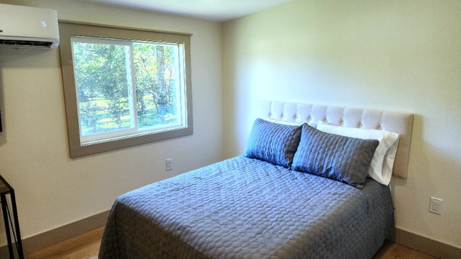 Photo - 1704 S Forest Dr