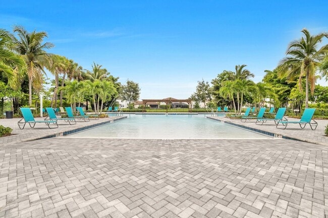 Photo - 1304 Whitcombe Dr