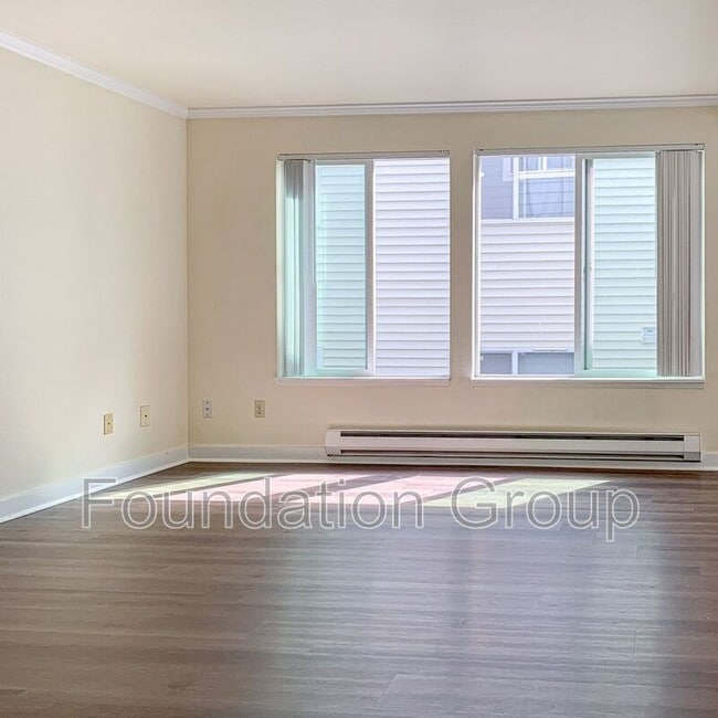 Photo - 1123 N 91st St