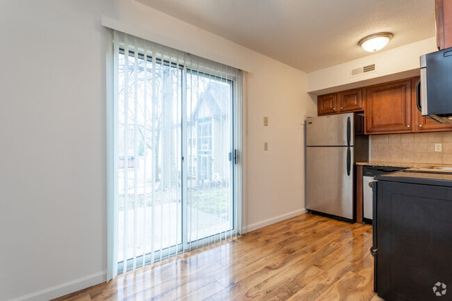 2BR, 1.5BA - 1,020 SF Townhome - Whitehall